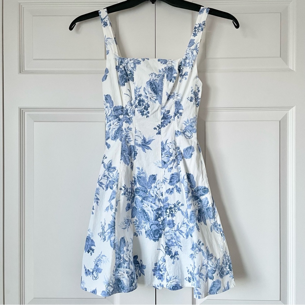 Abercrombie & Fitch Stretch A-Line Mini Dress Floral Blue and White Dress xxs - Picture 2 of 6